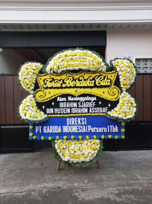 Papan Bunga Duka di Monjok Timur